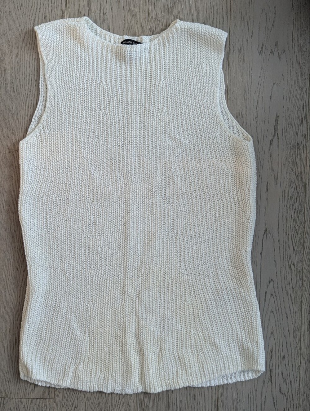 Banana Republic Cream Knit Scoop Neck Sweater Tank
